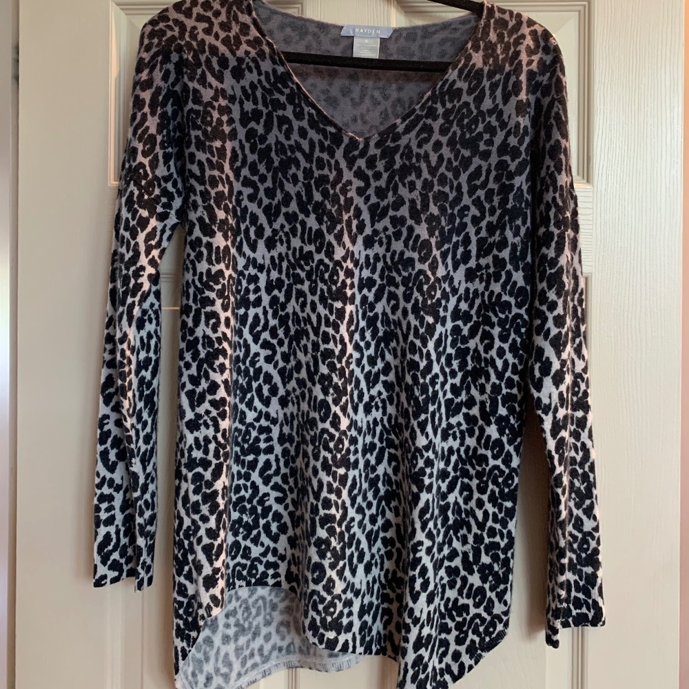 Hayden Black/Gray Leopard Cashmere Long Sweater sz S